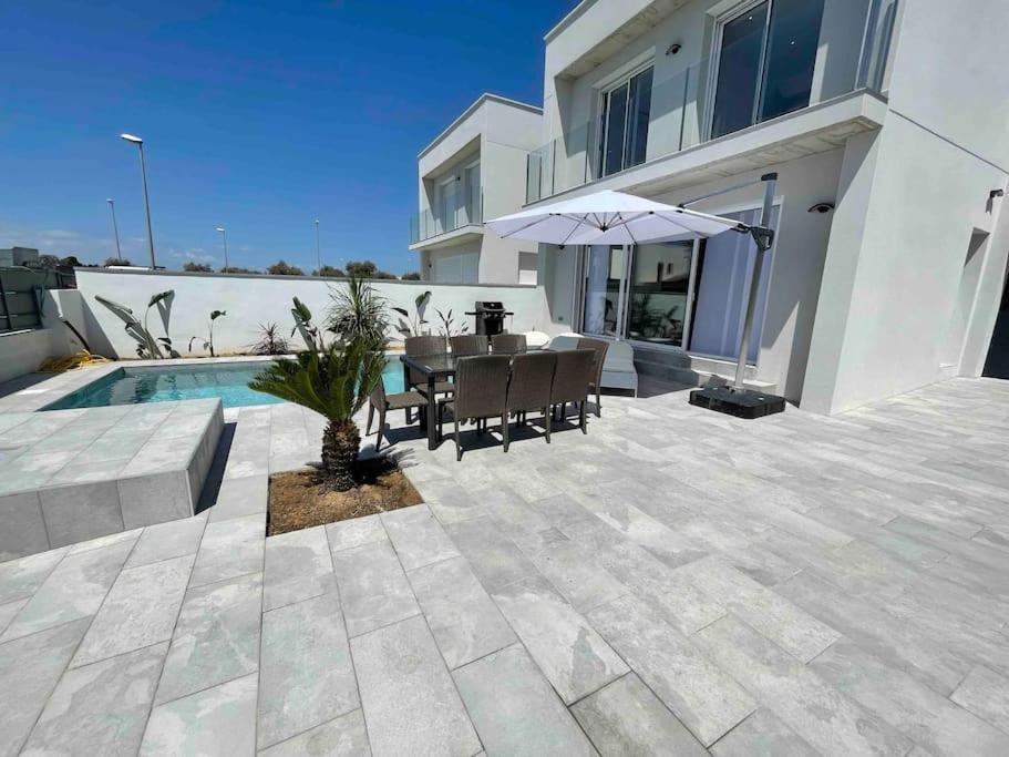 Belle Villa Contemporaine Piscine Privee Ampuriabrava Exterior foto